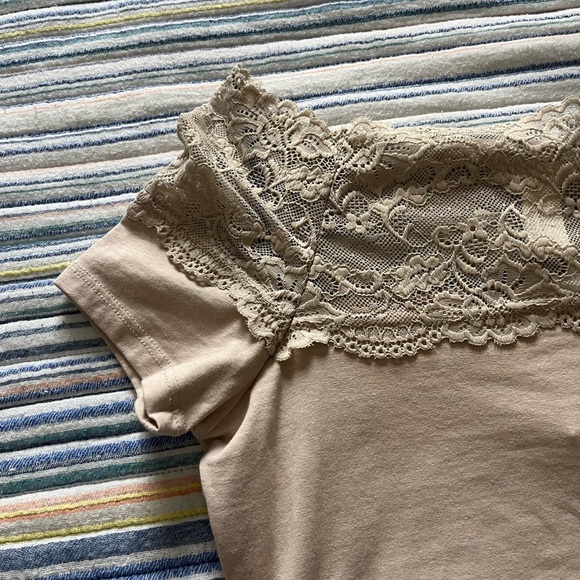 H&M Tan and Cream Fitted Embellished Blouse - Picture 3 of 14
